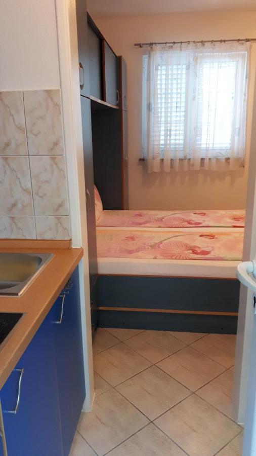 Apartmani Kalinic ビエラ 部屋 写真