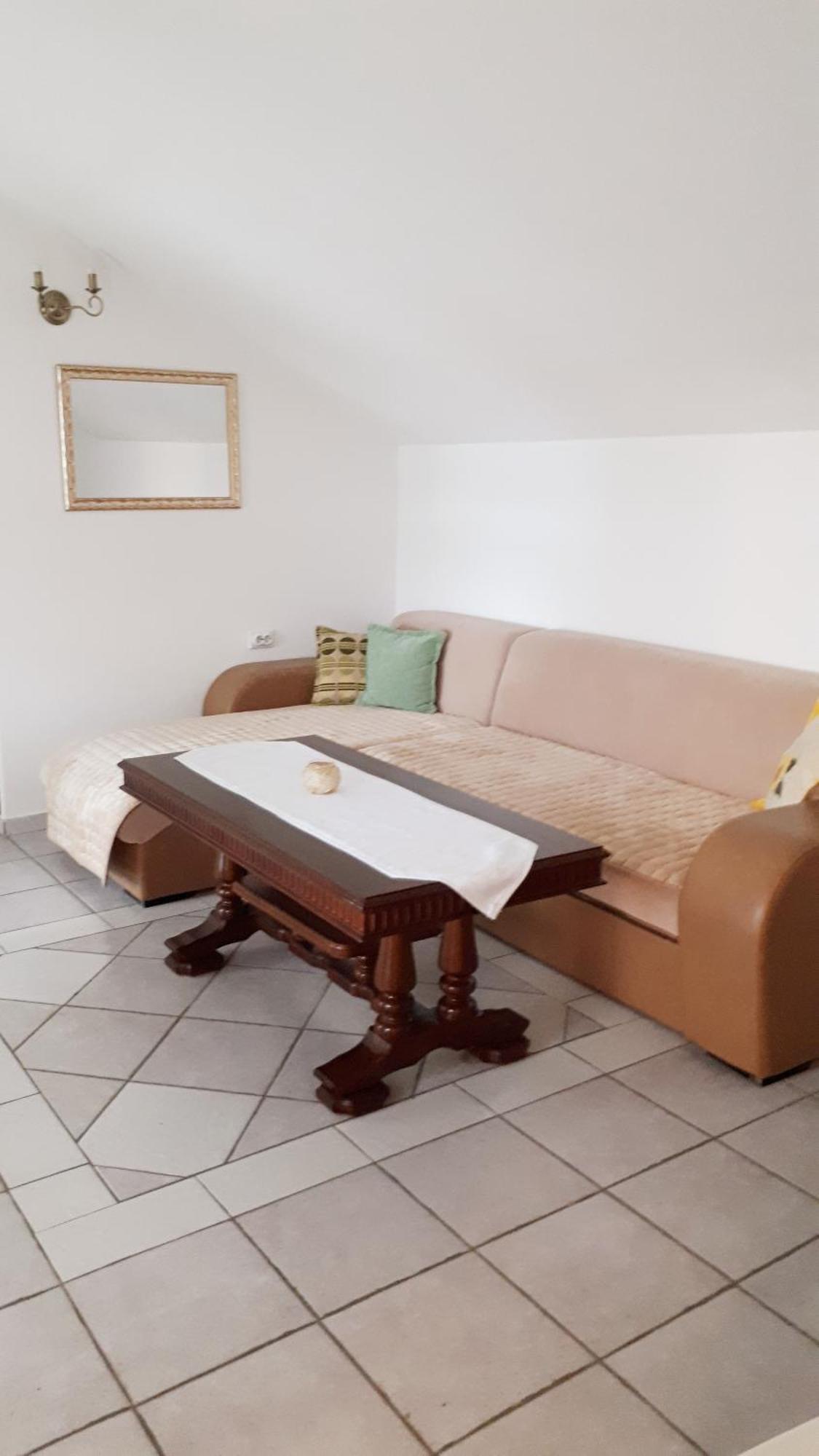 Apartmani Kalinic ビエラ 部屋 写真