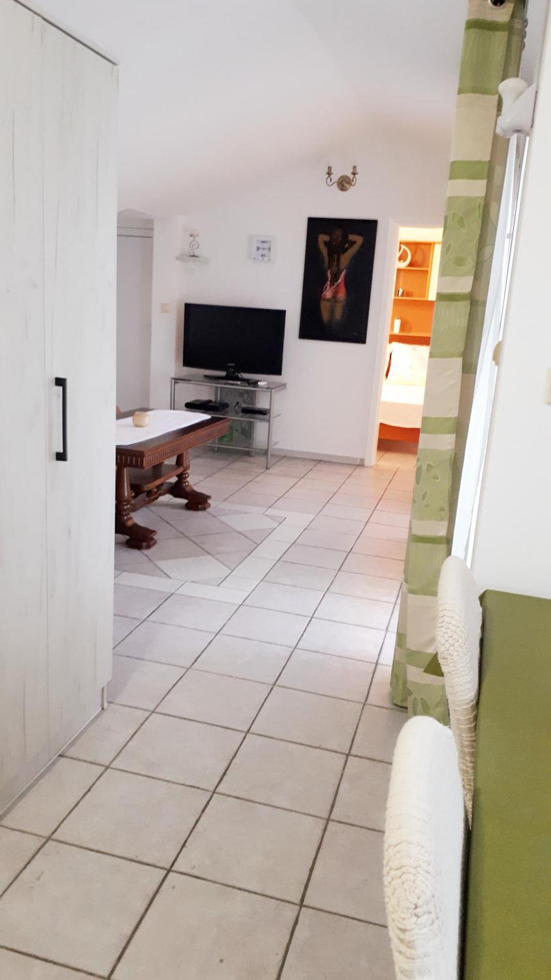 Apartmani Kalinic ビエラ 部屋 写真